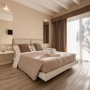 Aurora Aparthotel